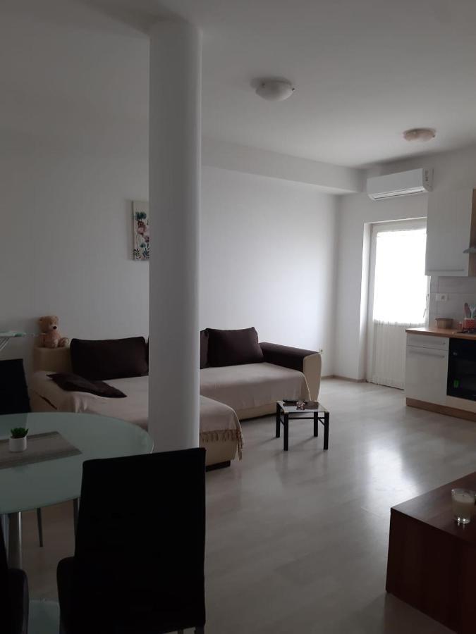 Apartman Tanja Lägenhet Bilice Exteriör bild