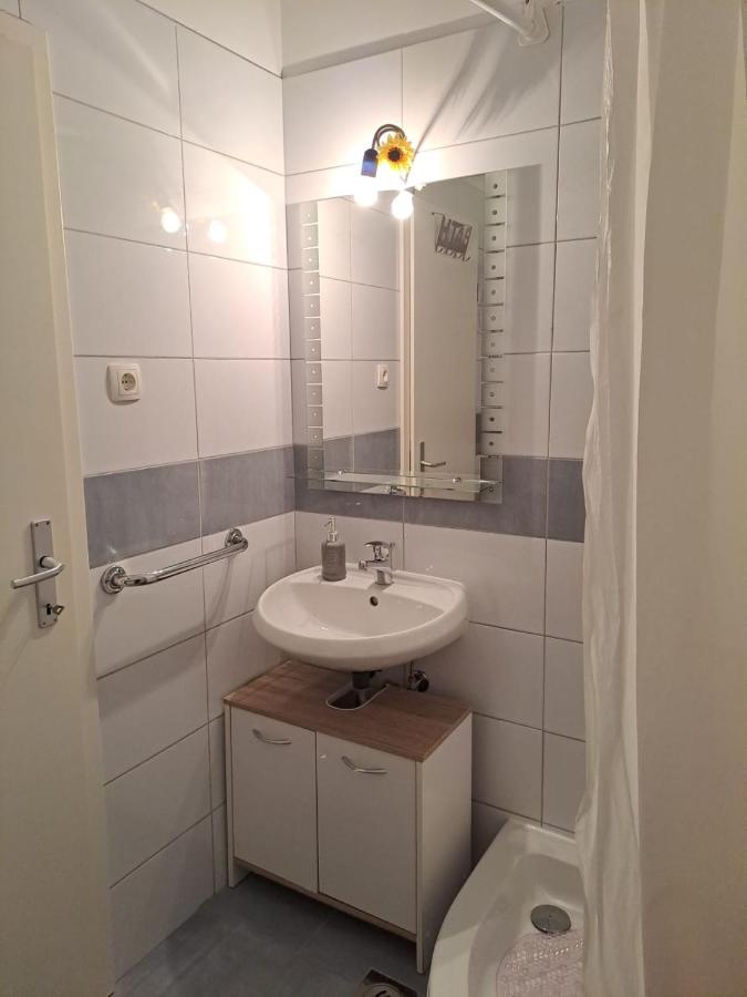 Apartman Tanja Lägenhet Bilice Exteriör bild